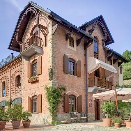 La Favorita Lantgård Alba (Piedmont)
