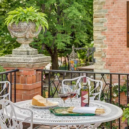 La Favorita Farm stay
