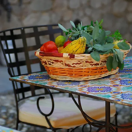 La Favorita Farm stay Alba (Piedmont)